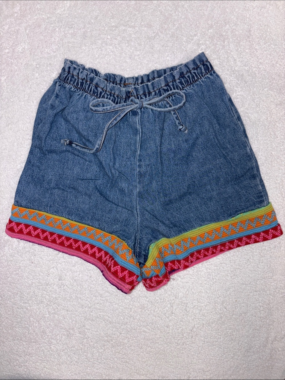 Vintage California concepts Aztec trim elastic waist denim shorts med